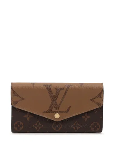Pre-owned Louis Vuitton 2021-2025 Monogram Sarah Reverse Wallet Long Wallets In Brown