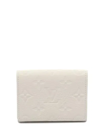 Pre-owned Louis Vuitton 2021-2025 Monogram Taurillon Enveloppe Carte De Visite Case Card Holder In White