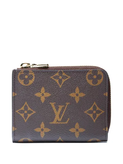 Pre-owned Louis Vuitton 2021-2025 Noa Monogram Canvas Wallet In Brown
