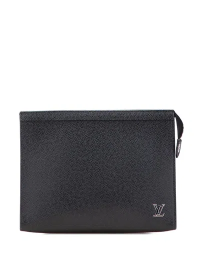 Pre-owned Louis Vuitton 2021-2025 Taiga Pochette Voyage Mm Clutch Bag In Black