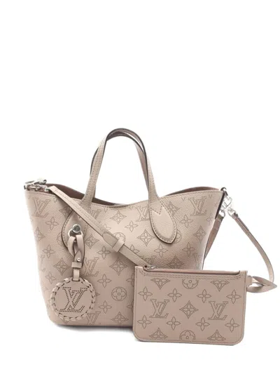 Pre-owned Louis Vuitton 2021 Blossom Pm Mahina Handbag In Neutral