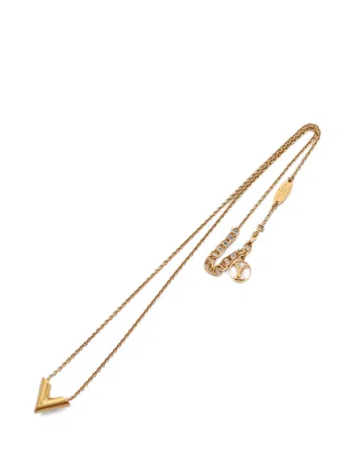 Pre-owned Louis Vuitton 2021 Essential V Necklace In Gold