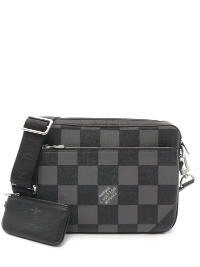 Pre-owned Louis Vuitton 2021 Lv Fall Trio Messenger Bag In Black