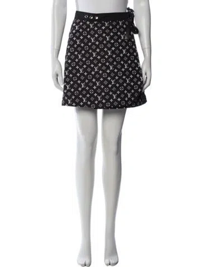 Pre-owned Louis Vuitton 2021 Mini Skirt In Black