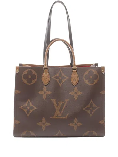 Pre-owned Louis Vuitton 2021 Onthego Gm Handbag In Brown