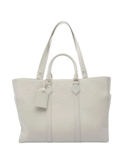 Pre-owned Louis Vuitton 2021 Sac Plat 24h Shoulder Bag In White