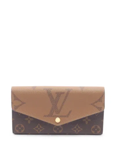 Pre-owned Louis Vuitton 2021 Sarah Wallet In Neutral