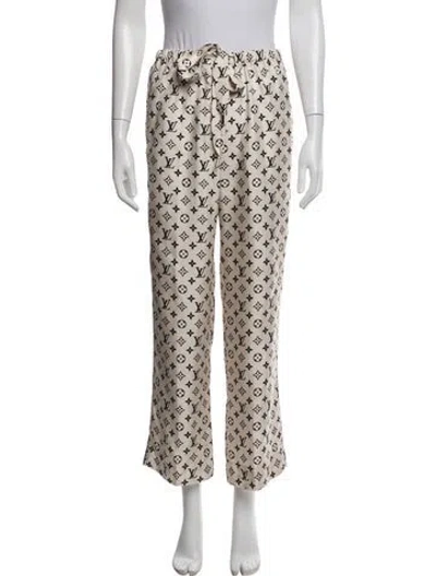 Pre-owned Louis Vuitton 2021 Silk Robe In Neutrals