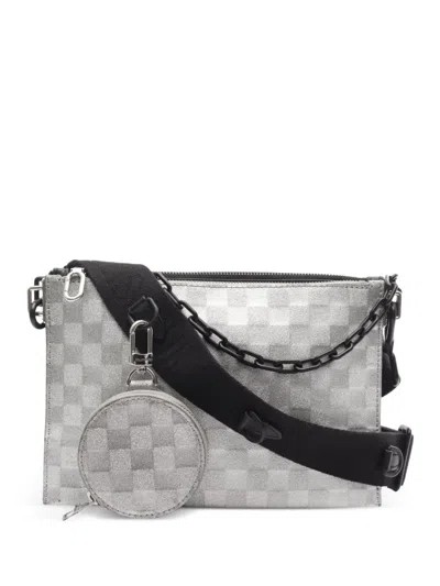Pre-owned Louis Vuitton 2021 Trio Pouch Nm Shoulder Bag In Black