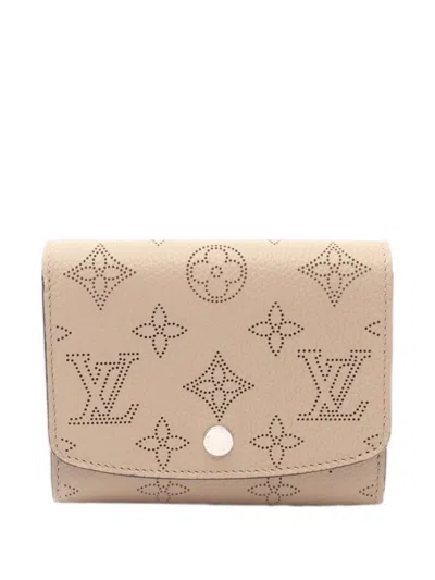 Pre-owned Louis Vuitton 2021s Mahina Perforated Bi-fold Wallet In Grey