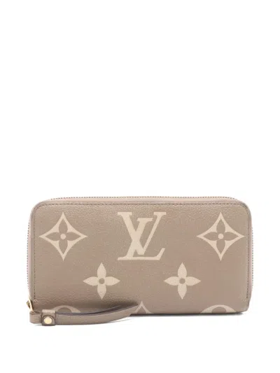 Pre-owned Louis Vuitton 2021s Zip-fastening Wallet In Neutral