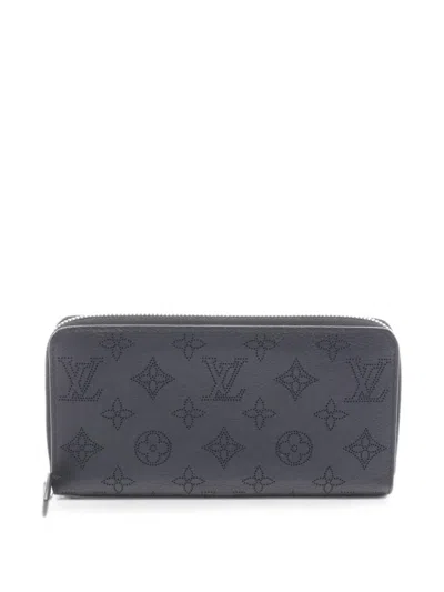 Pre-owned Louis Vuitton 2021s Zippy Mahina-leather Wallet In Black