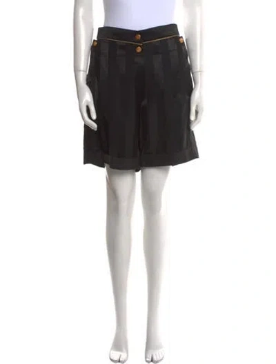 Pre-owned Louis Vuitton 2022 Knee-length Shorts In Black