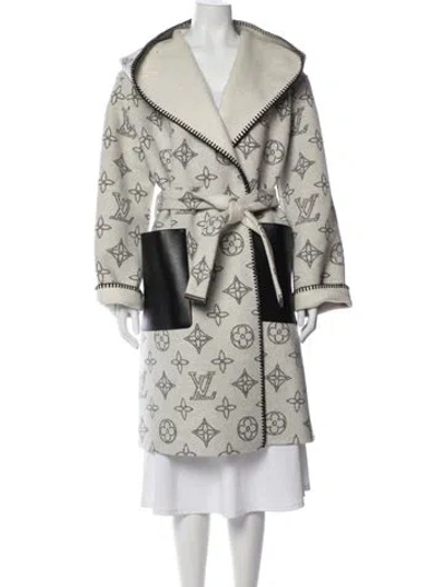 Pre-owned Louis Vuitton 2023 Wool Coat In Neutral