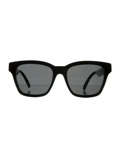 Pre-owned Louis Vuitton 2024 Essential Sunglasses In Black