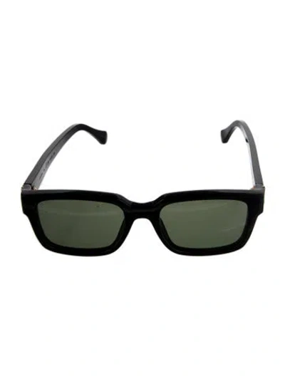 Pre-owned Louis Vuitton 2024 Lv Glide Sunglasses In Black