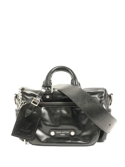 Louis Vuitton 25 키폴 카고 반둘리에 토트 백 In 블랙