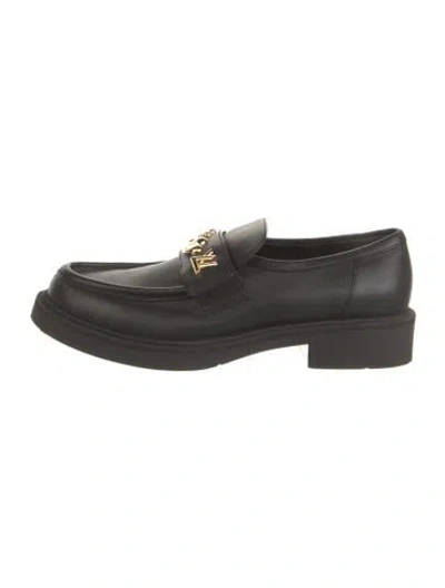 Pre-owned Louis Vuitton Academy Line Leather Loafers In Black