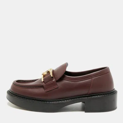 Pre-owned Louis Vuitton Academy Size 38.5 Burgundy Leather Loafers