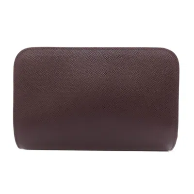 Pre-owned Louis Vuitton Acajou Taiga Leather Clutch Bag ()
