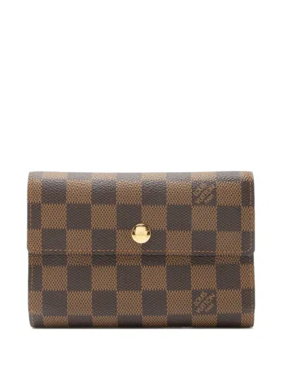 Pre-owned Louis Vuitton Alexandra Damier Wallet In Brown