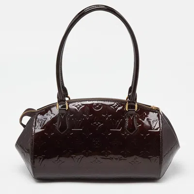 Pre-owned Louis Vuitton Amarante Monogram Vernis Sherwood Pm Bag In Burgundy