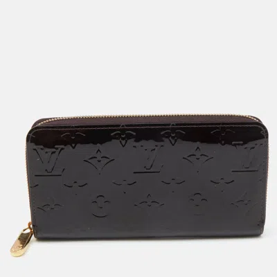 Pre-owned Louis Vuitton Amarante Monogram Vernis Zippy Wallet In Burgundy