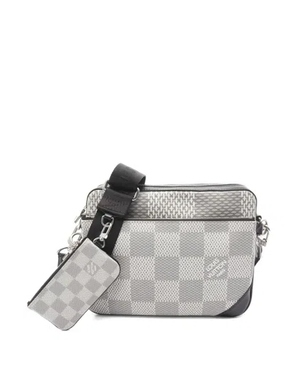 Pre-owned Louis Vuitton Antarctica Shoulder Bag In Gray