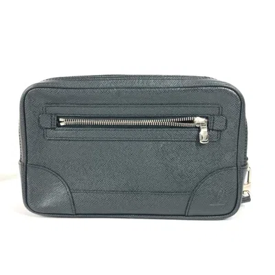 Pre-owned Louis Vuitton Ardoise Black Taiga Leather Leather Clutch Bag Pouch ()