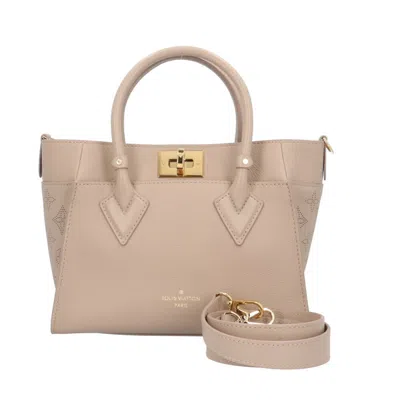 Pre-owned Louis Vuitton Beige Galle Leather Mahina Leather Shoulder Bag () In Beige, Galle