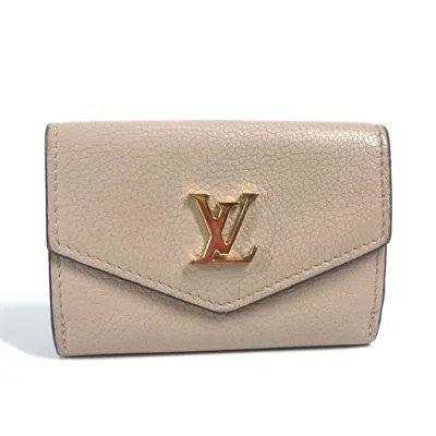 Pre-owned Louis Vuitton Beige Grayish Leather Wallet (tri-fold) ()