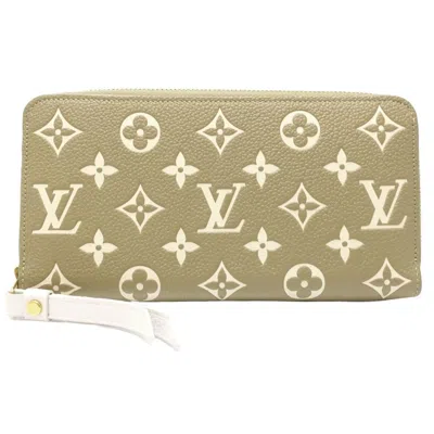 Pre-owned Louis Vuitton Beige Khaki Leather Coin Purse/coin Case () In Beige, Khaki