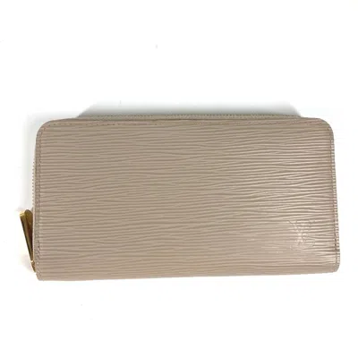 Pre-owned Louis Vuitton Beige Leather Long Wallet (bi-fold) ()