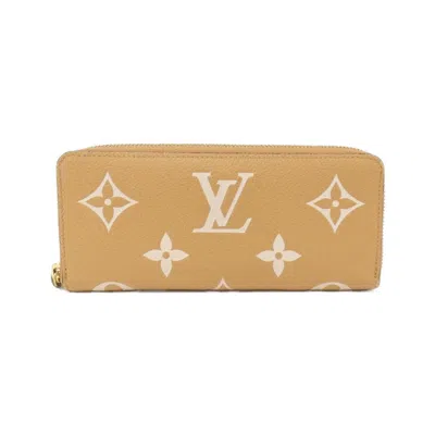 Pre-owned Louis Vuitton Beige Leather Long Wallet (bi-fold) () In Sand