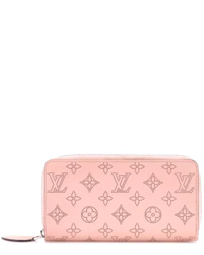 Pre-owned Louis Vuitton Beige Mahina Sheep Leather Zippy Wallet (authentic Pre-loved)