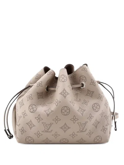 Pre-owned Louis Vuitton Bella Mahina Leather Bucket Bag In Neutral