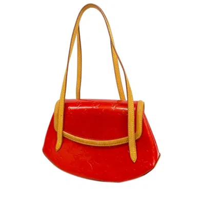 Pre-owned Louis Vuitton Biscayne Bay Patent Leather Shoulder Bag () In Red