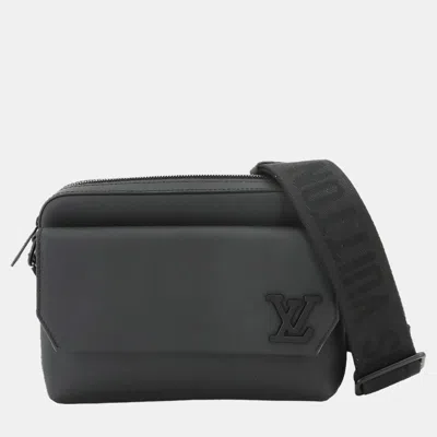 Pre-owned Louis Vuitton Black Aerogram Fastlane Messenger Bag