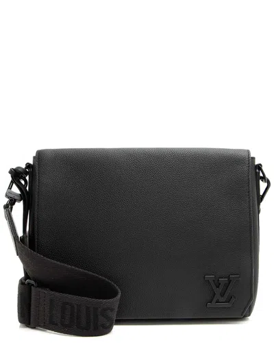 Pre-owned Louis Vuitton Black Calfskin Aerogram Takeoff (authentic Pre-loved)