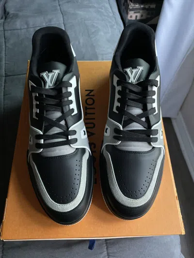 Pre-owned Louis Vuitton Black Grey Signature Trainer Sneaker