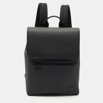 Pre-owned Louis Vuitton Black Leather Fastline Backpack