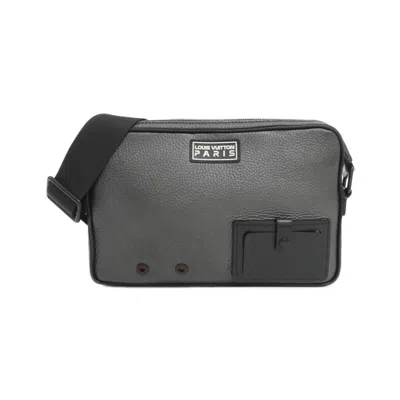 Pre-owned Louis Vuitton Black Leather Messenger Bag Shoulder Bag ()