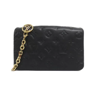 Pre-owned Louis Vuitton Black Leather Pochette Shoulder Bag ()