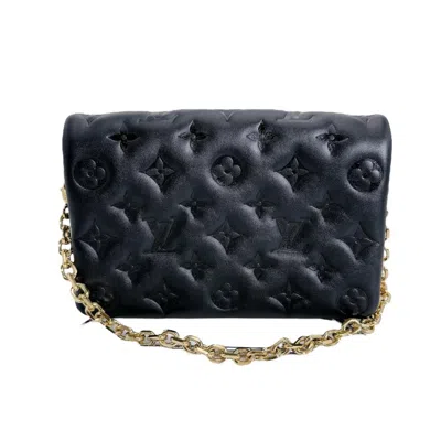 Pre-owned Louis Vuitton Black Leather Pochette Shoulder Bag ()