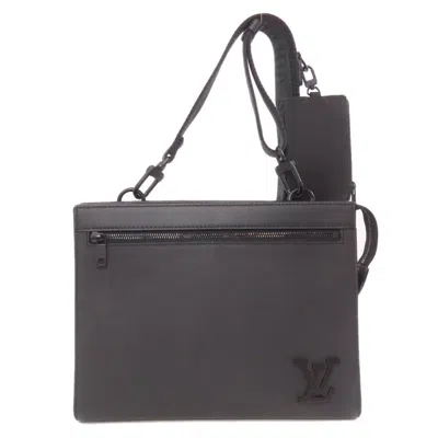 Pre-owned Louis Vuitton Black Leather Shoulder Bag ()