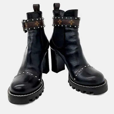 Pre-owned Louis Vuitton Black Leather Silver Studded Ankle Boots Eu 38