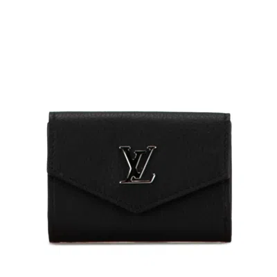 Pre-owned Louis Vuitton Black Leather Wallet (tri-fold) ()