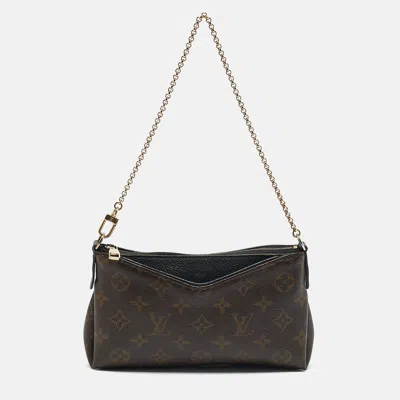 Pre-owned Louis Vuitton Black Monogram Canvas Pallas Chain Clutch