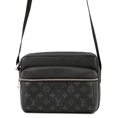 Pre-owned Louis Vuitton Black Monogram Eclipse Noir Taiga Leather Shoulder Bag ()