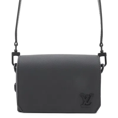 Pre-owned Louis Vuitton Black Noir Leather Shoulder Bag ()